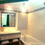 Cuarto de baño de la habitación verde